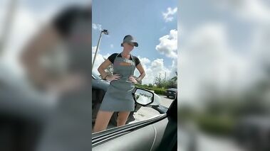 Dunkin Donuts Cashier orders some BBC Porn