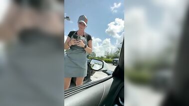 Dunkin Donuts Cashier orders some BBC Porn